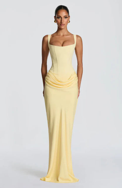 AMAIA | Vestido elegante scarlet eclipse
