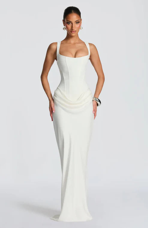 AMAIA | Vestido elegante scarlet eclipse