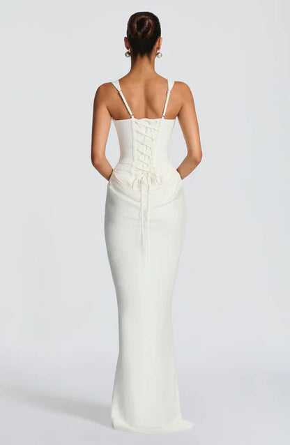AMAIA | Vestido elegante scarlet eclipse