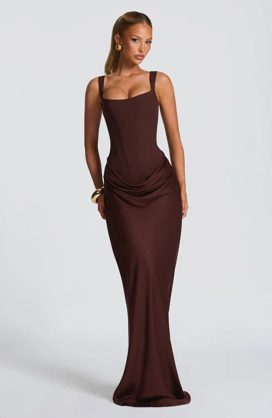 AMAIA | Vestido elegante scarlet eclipse